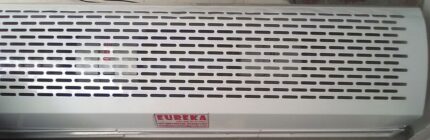 AIR CURTAIN